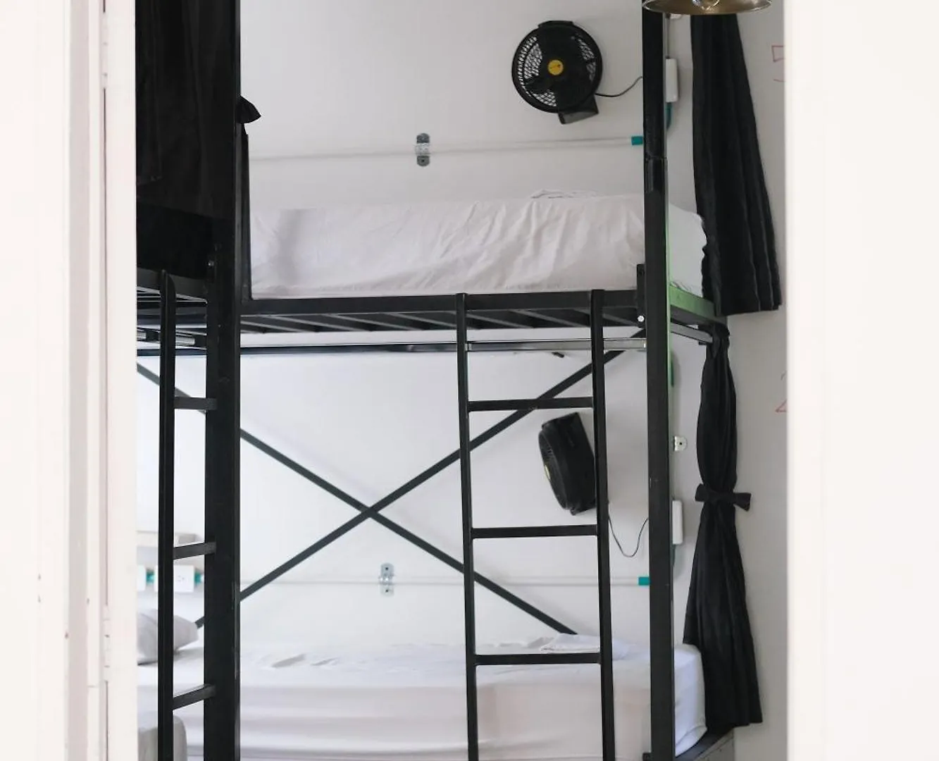 La Palmera Hostel Cali Colombia